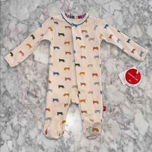 NWT MAGNETIC ME ANINAL PRINT ORGANIC COTTON FOOTIE